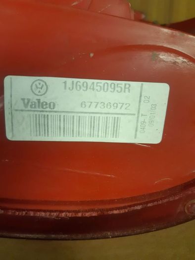 Volkswagen Golf 5 Door 00-05 Rear/tail Light (passenger Side) 1j6945095r