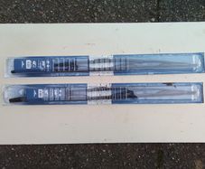2. 28 Inch Wiper Blades.