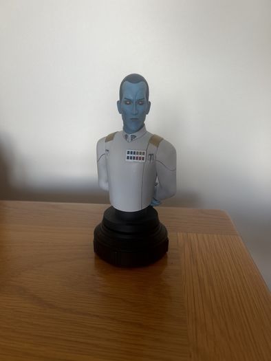 Gentle Giant Thrawn Mini Bust