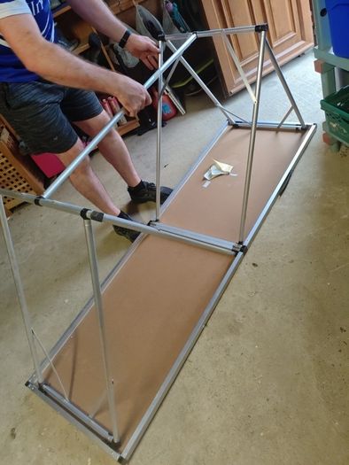 wallpapering table