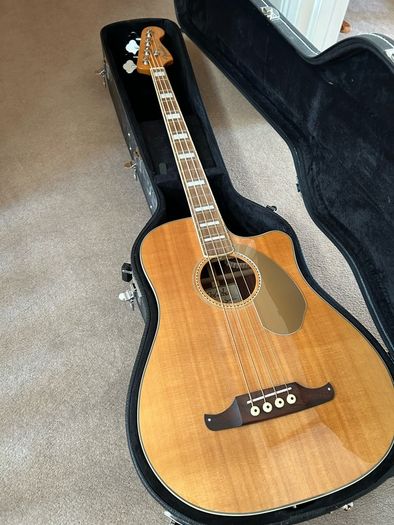 Fender Kingman Acoustic/Electric Bass Guitar with hard shell case.