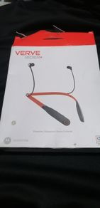 earphone for cycling. NO charging cable