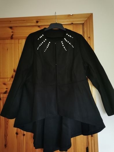 BNWT Stylish Black Coat size 18