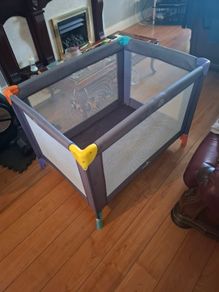 Babylo Alpha - Travel Cot/Playpen