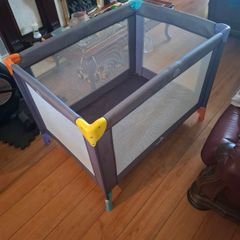 Babylo Alpha - Travel Cot/Playpen