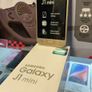 Samsung Galaxy J1 Mini 8GB Dual Sim Unlock Smartphone Gold (New) Image 2