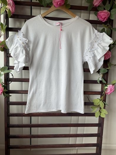 top savida x small white top with frill detail