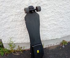 Electric skateboard