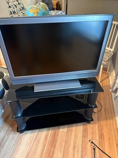 37" Sony TV