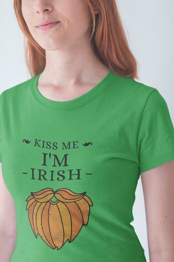 Kiss me i'm Irish t-shirts for man and ladies