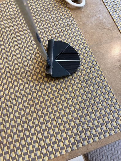 Odyssey Stroke lab R-Line Arrow 34'' putter
