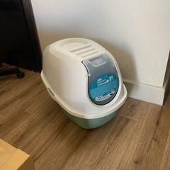 AniOne Covered Cat Litter Box (Size S)