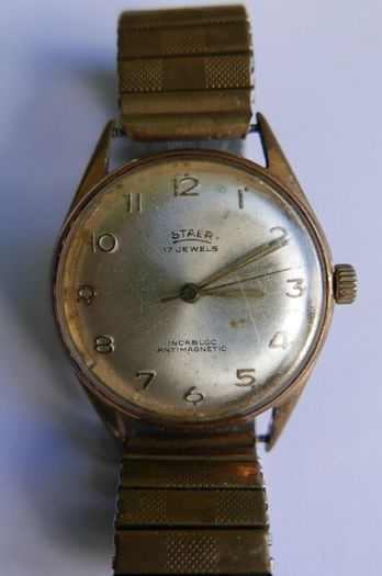 Vintage Men's STAER 17 Jeweles Incabloc Antimagnetic Watch, the watch works well and keeps time