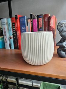 Flower pot