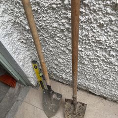 shovels x 2
