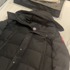 Canada goose wyndham parka