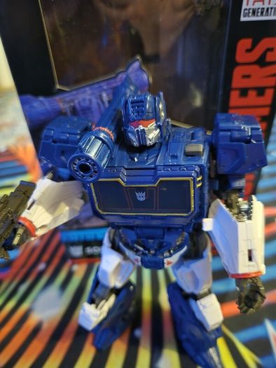 Transformers Studio Series 83 Bumblebee Movie Voyager Decepticon Soundwave Action Figure