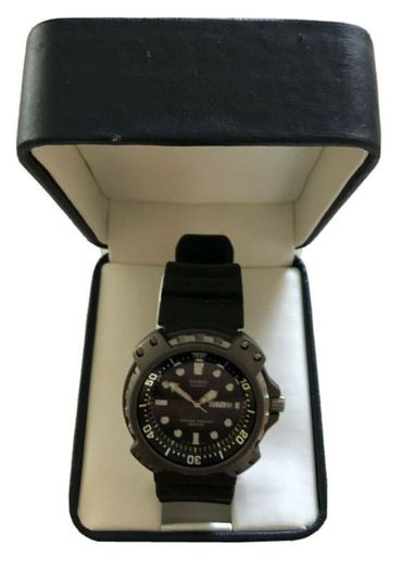 Casio MD-703 Diver Wrist Watch - Vintage - Rare - Highly Collectable-Mint Condition