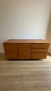 Side Board