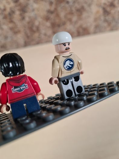 Lego Jurassic World Minifigures Hudson Harper Owen Grady Park Worker From Set 75934