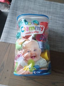 Soft clemmy toich and play blocks
