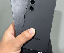 samsung S23 and S24