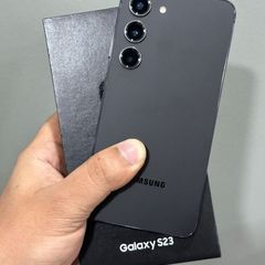 samsung S23 and S24