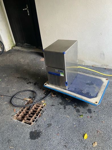 ice machine