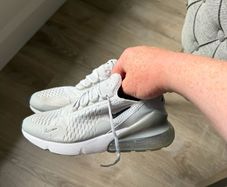 Nike Air Max 270s kids uk5