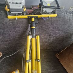 tripod work light
