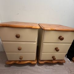 bedside lockers