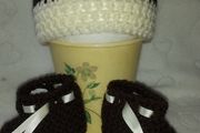 Handmade newborn  baby hat and bootie sets