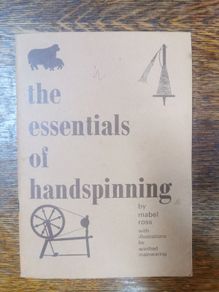 The Essentials of Hand Spinning by Mabel Ross