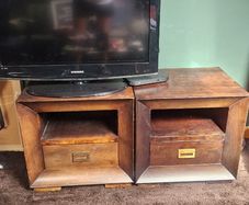 Lockers / Side Table