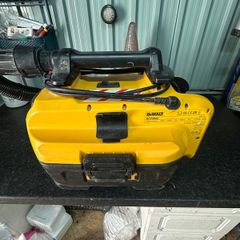 Dewalt Cordless Vacuum