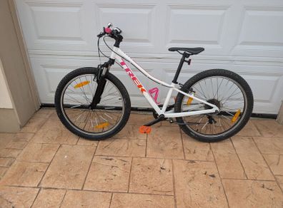 Trek precaliber bike