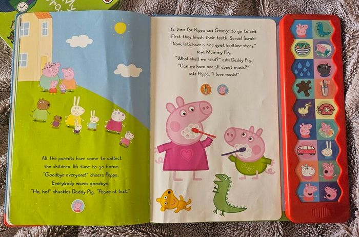 Peppa's Super Noisy Sound Book + My Grandpa Board Book