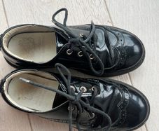 Lelli Kelly school shoes