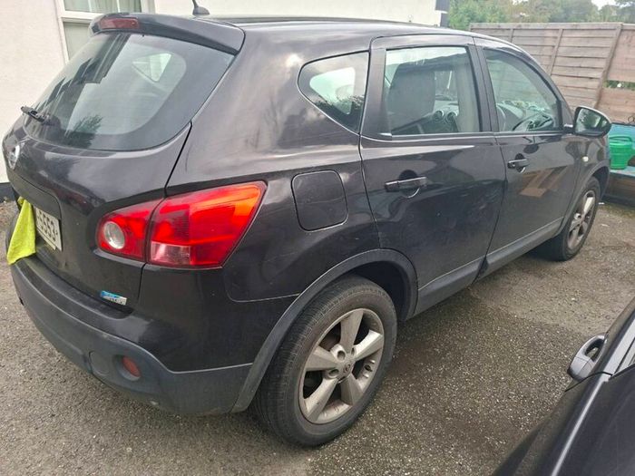 2010 nissan quasqui