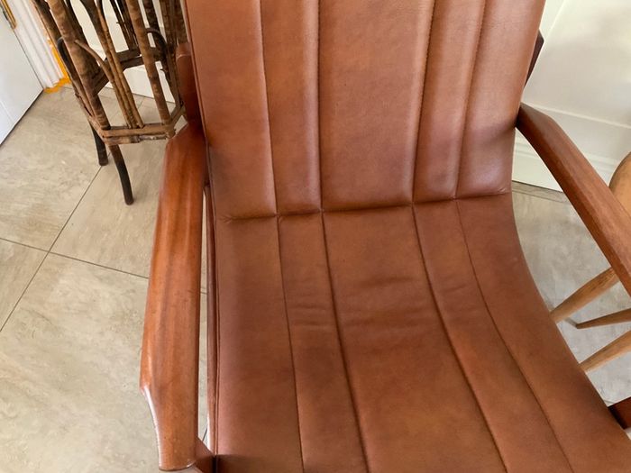 Mid Century Lounge Chair