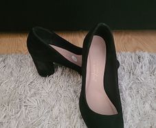 womans shoes