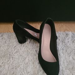 womans shoes
