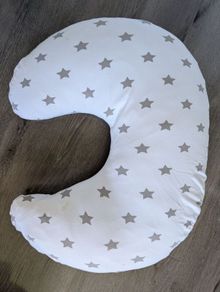 Breastfeeding pillow