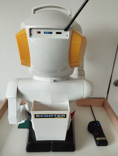 90s Vintage 24" Emiglio Radio Control Big Toy Robot