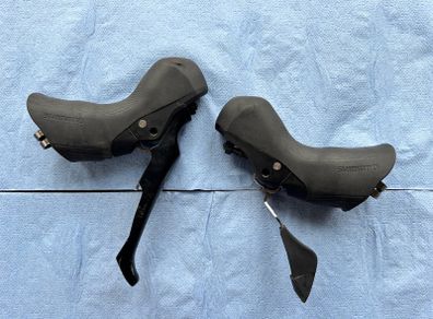 Shimano 105 shifters (Hydraulic) for parts