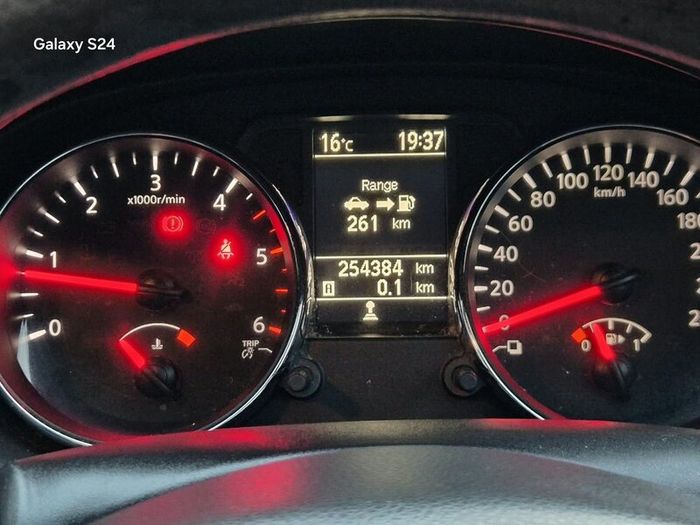 Nissan Qashqai 1.5 +2 XE