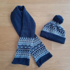 A Kid's Scarf and Hat, 2-3 years