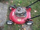 Lawnmower Repairs & Servicing Image 3