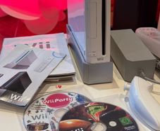 Nintendo Wii White Console Bundle - MotionPlus, Sealed Sports Pack & Games