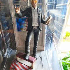 far cry figurine